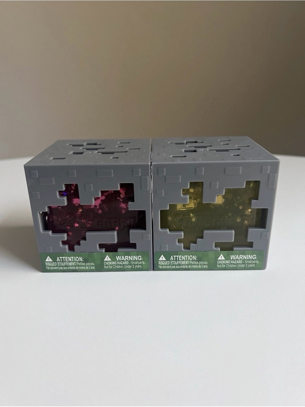 Lot Of 2 Mojang Minecraft Jelly Glitter Cubes Stress Reliever Squishy